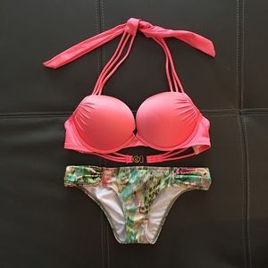 Bombshell VS strappy push-up bikini